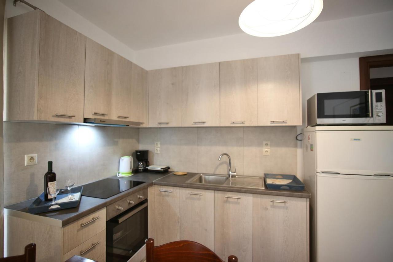 Cozy Apartments In City'S Suburbs Лефкада Экстерьер фото