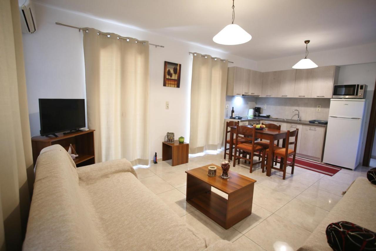 Cozy Apartments In City'S Suburbs Лефкада Экстерьер фото
